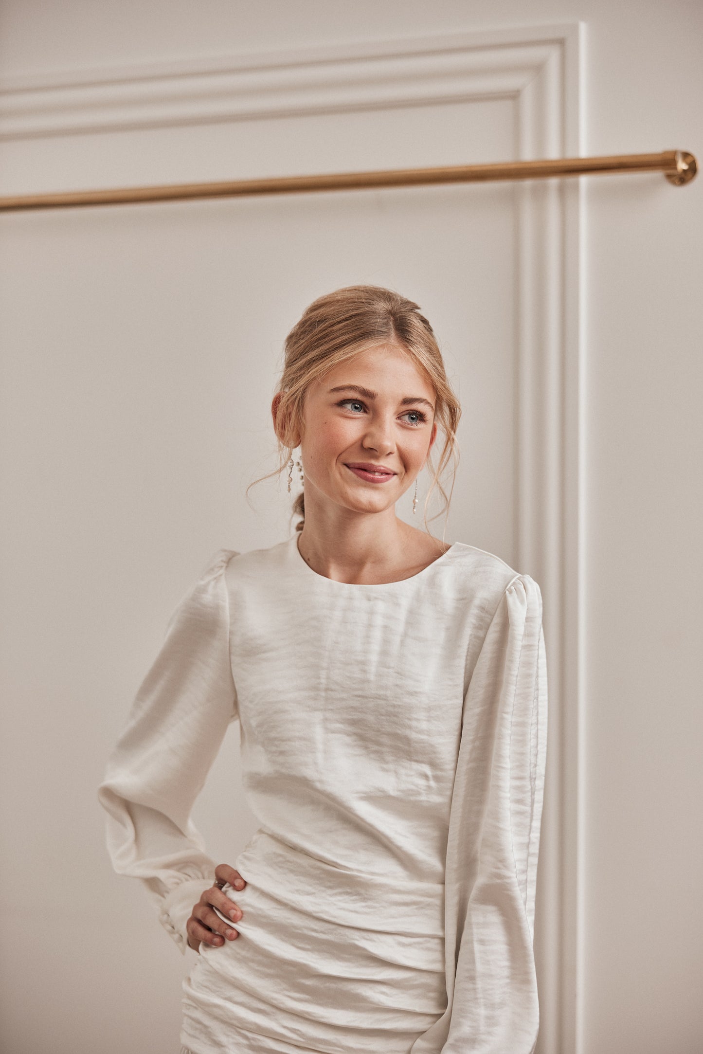 MIKALA Konfirmationskjole