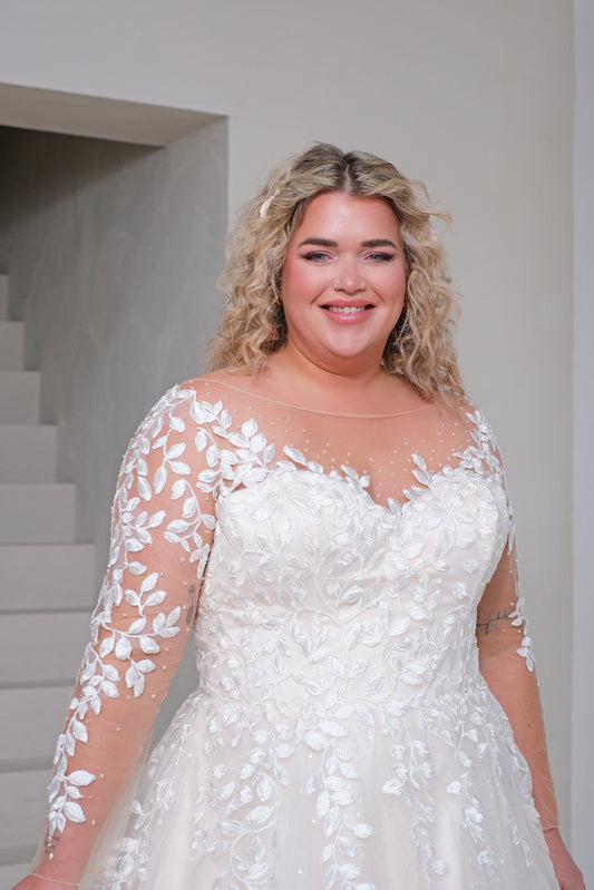 GINA 2026 (plus size)